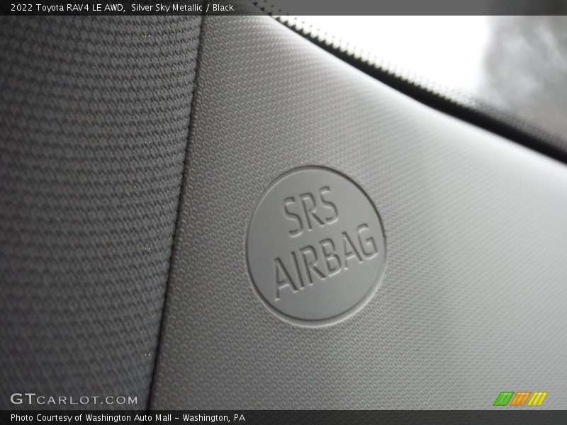 Silver Sky Metallic / Black 2022 Toyota RAV4 LE AWD