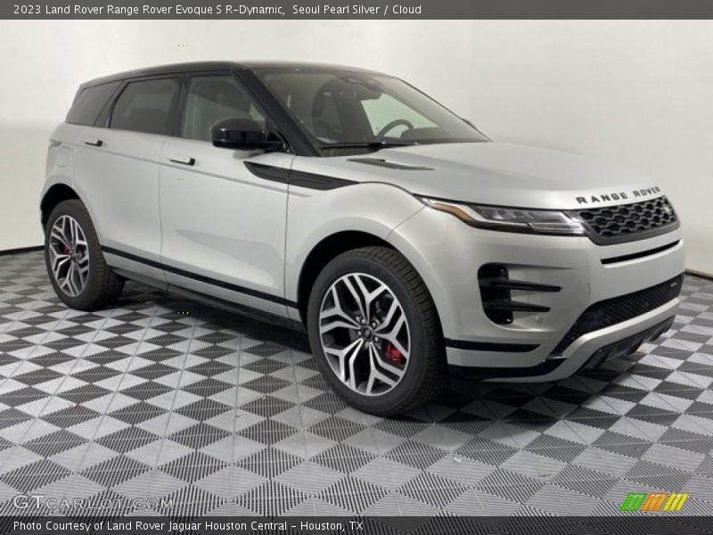  2023 Range Rover Evoque S R-Dynamic Seoul Pearl Silver