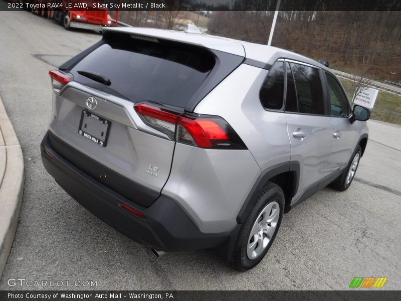 Silver Sky Metallic / Black 2022 Toyota RAV4 LE AWD