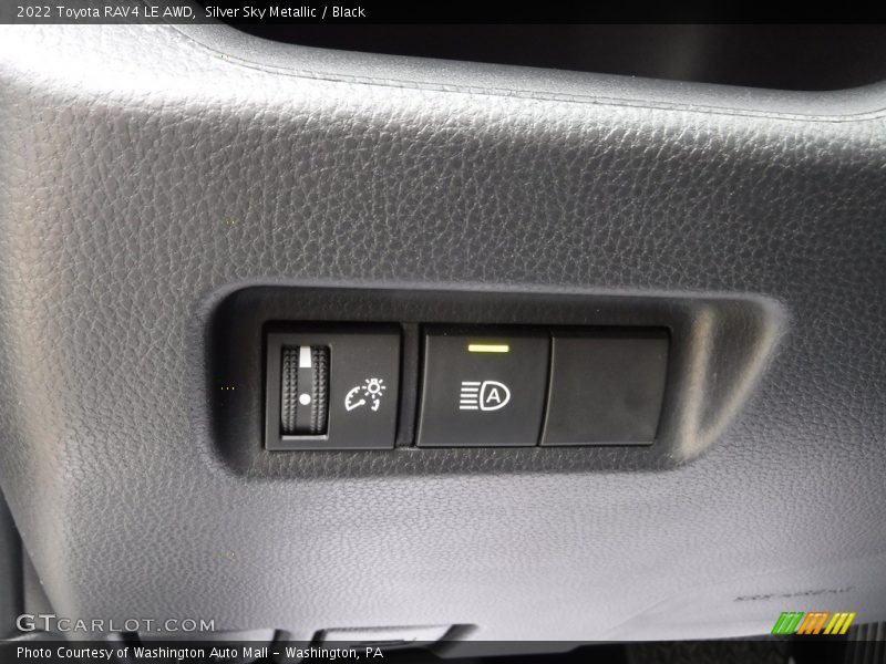 Silver Sky Metallic / Black 2022 Toyota RAV4 LE AWD