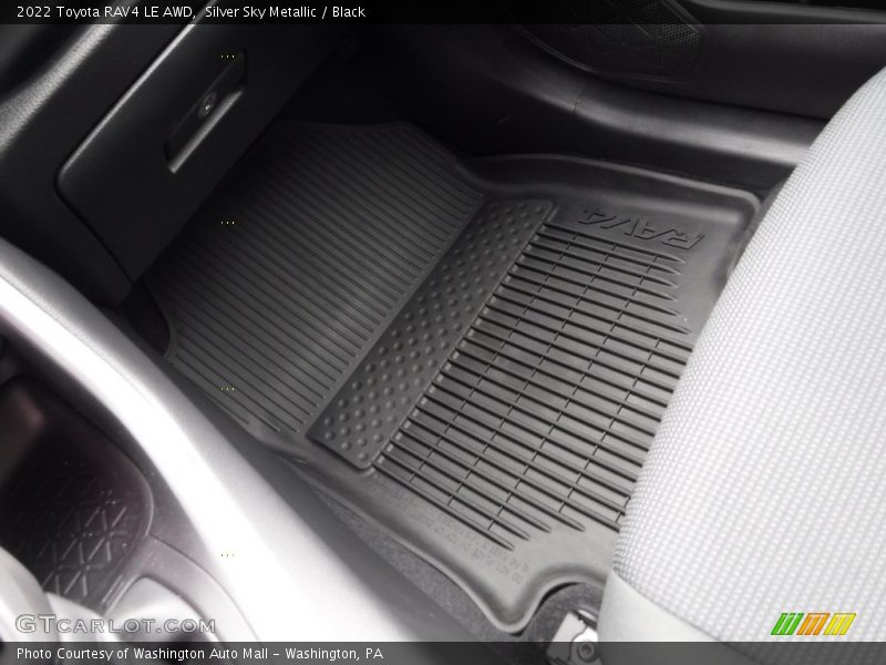 Silver Sky Metallic / Black 2022 Toyota RAV4 LE AWD
