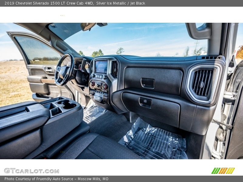 Silver Ice Metallic / Jet Black 2019 Chevrolet Silverado 1500 LT Crew Cab 4WD