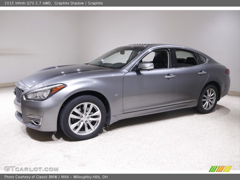 Front 3/4 View of 2015 Q70 3.7 AWD