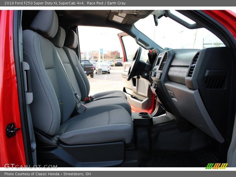 Race Red / Earth Gray 2019 Ford F250 Super Duty XL SuperCab 4x4