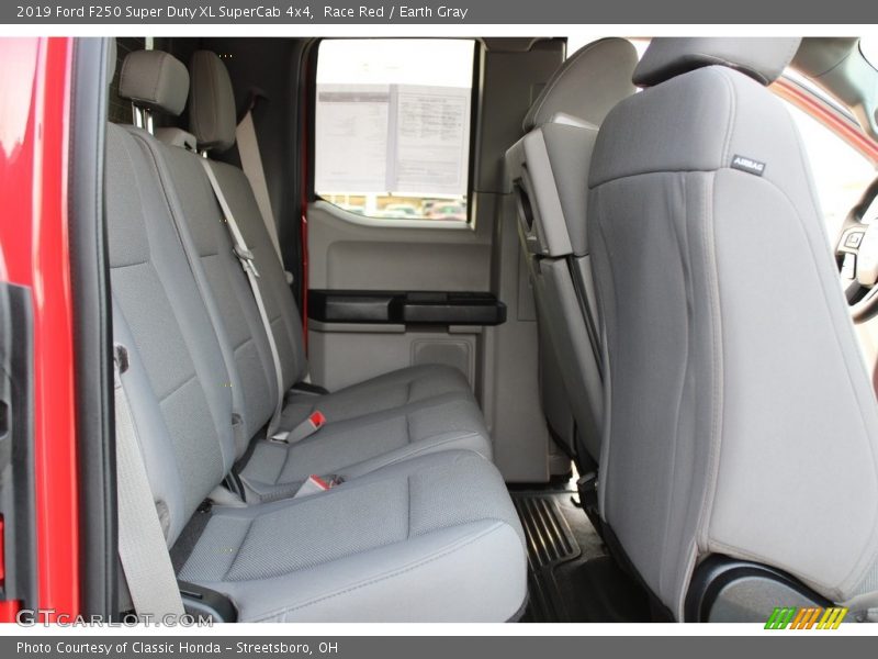 Race Red / Earth Gray 2019 Ford F250 Super Duty XL SuperCab 4x4