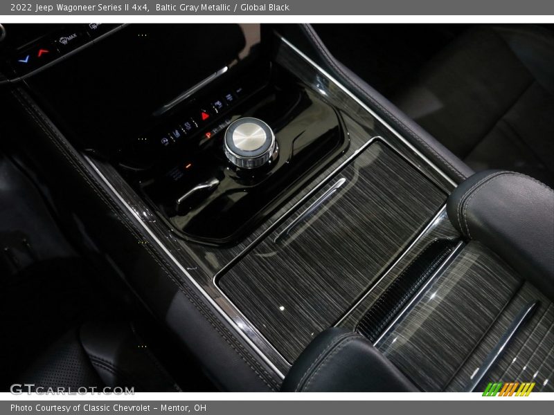 Baltic Gray Metallic / Global Black 2022 Jeep Wagoneer Series II 4x4