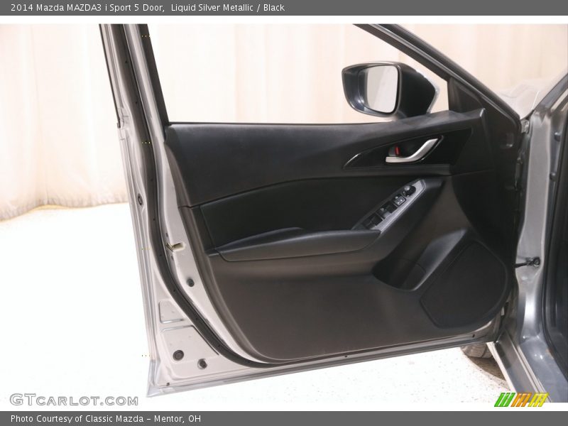 Door Panel of 2014 MAZDA3 i Sport 5 Door