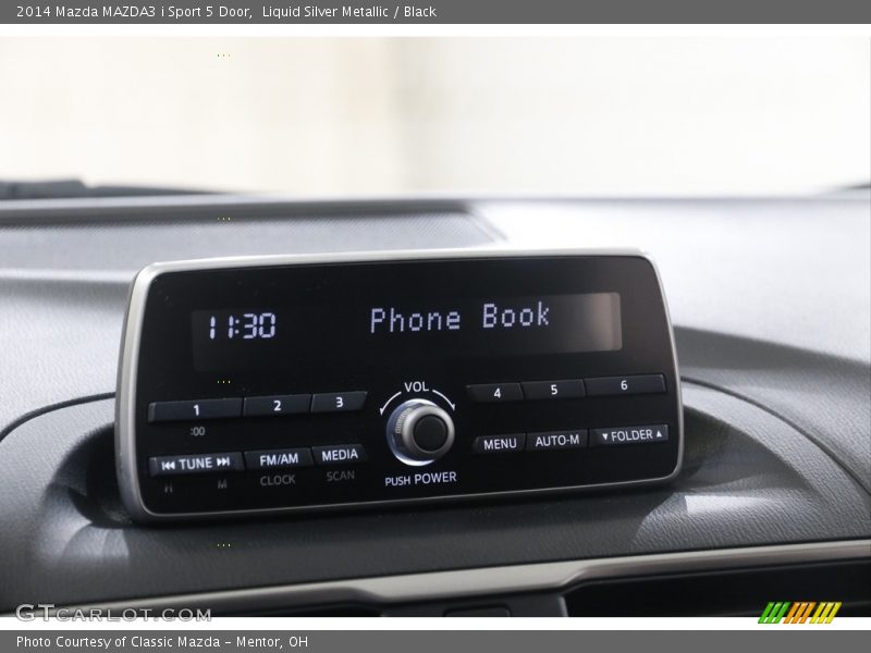 Liquid Silver Metallic / Black 2014 Mazda MAZDA3 i Sport 5 Door