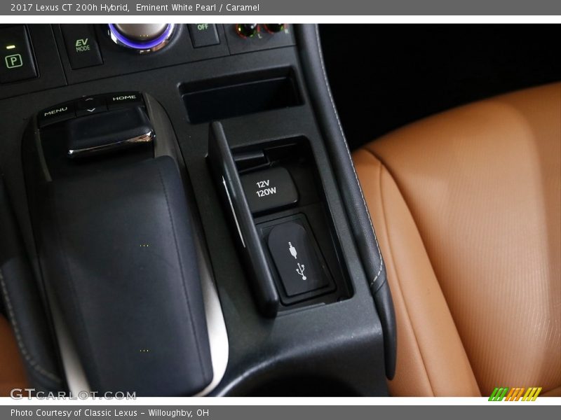 Eminent White Pearl / Caramel 2017 Lexus CT 200h Hybrid