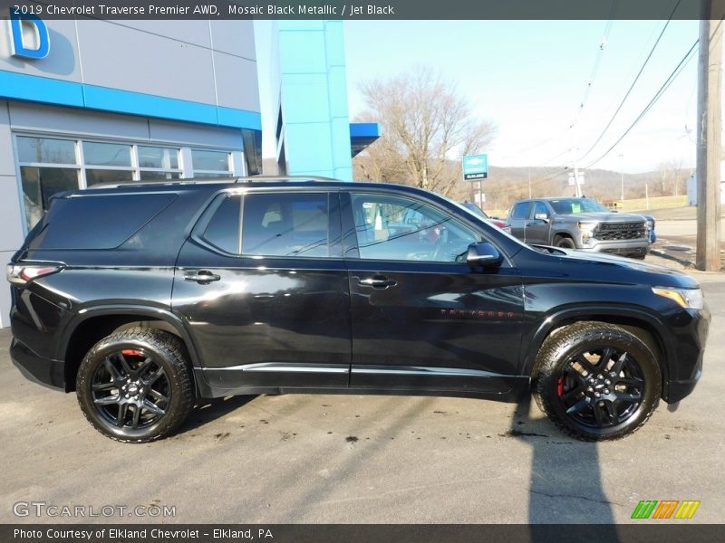 Mosaic Black Metallic / Jet Black 2019 Chevrolet Traverse Premier AWD