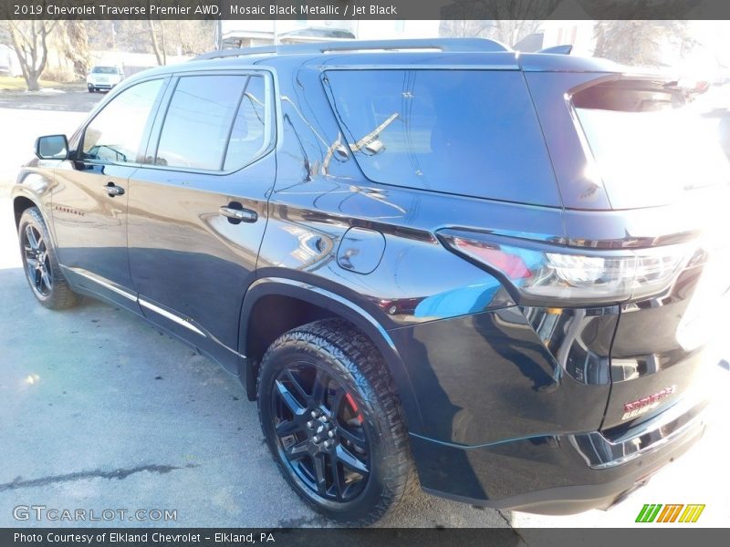 Mosaic Black Metallic / Jet Black 2019 Chevrolet Traverse Premier AWD