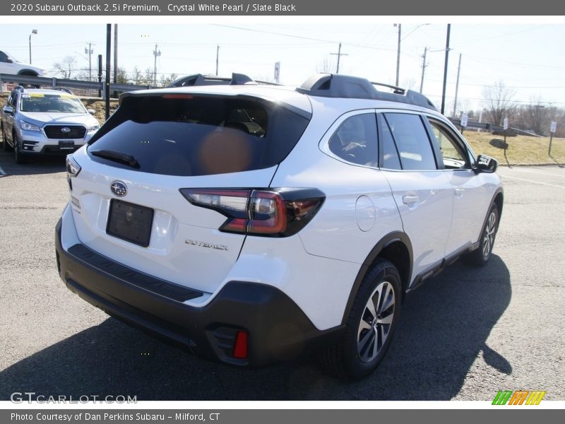 Crystal White Pearl / Slate Black 2020 Subaru Outback 2.5i Premium