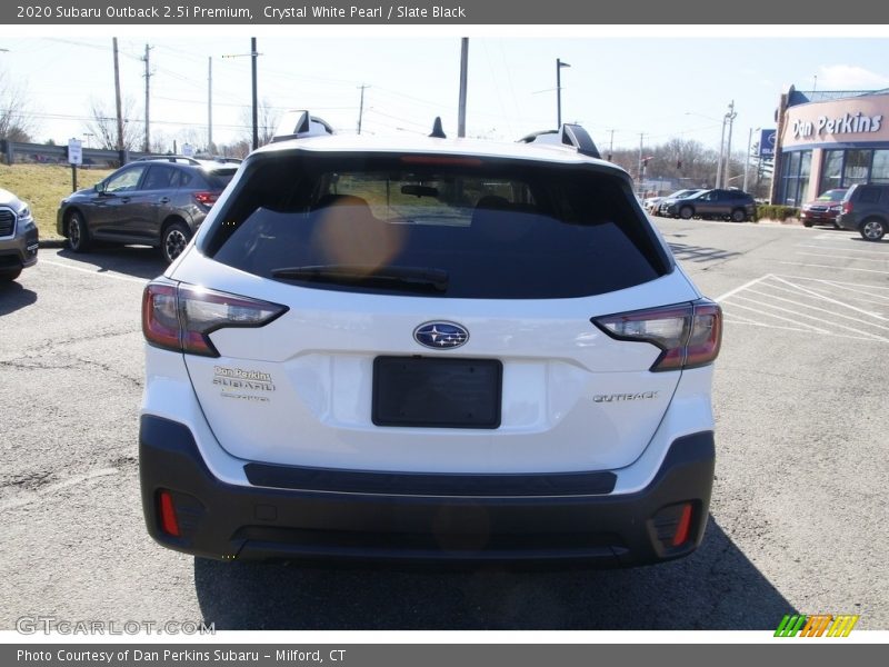 Crystal White Pearl / Slate Black 2020 Subaru Outback 2.5i Premium