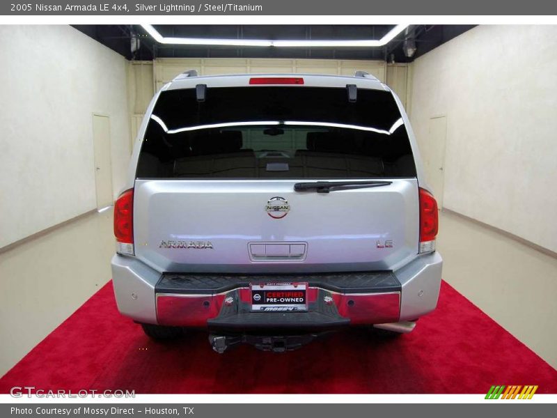 Silver Lightning / Steel/Titanium 2005 Nissan Armada LE 4x4