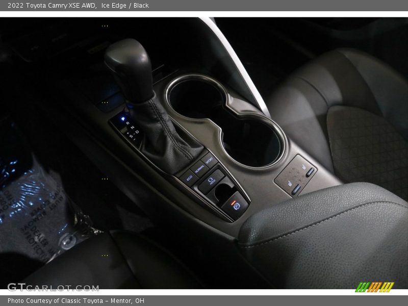 Ice Edge / Black 2022 Toyota Camry XSE AWD