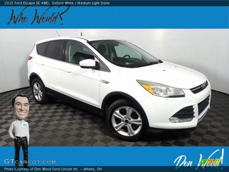 Oxford White / Medium Light Stone 2015 Ford Escape SE 4WD