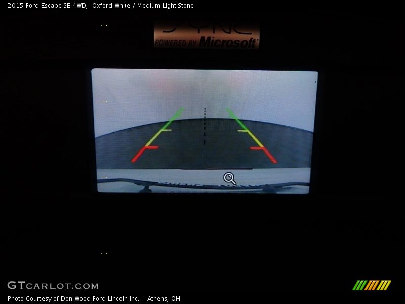 Oxford White / Medium Light Stone 2015 Ford Escape SE 4WD