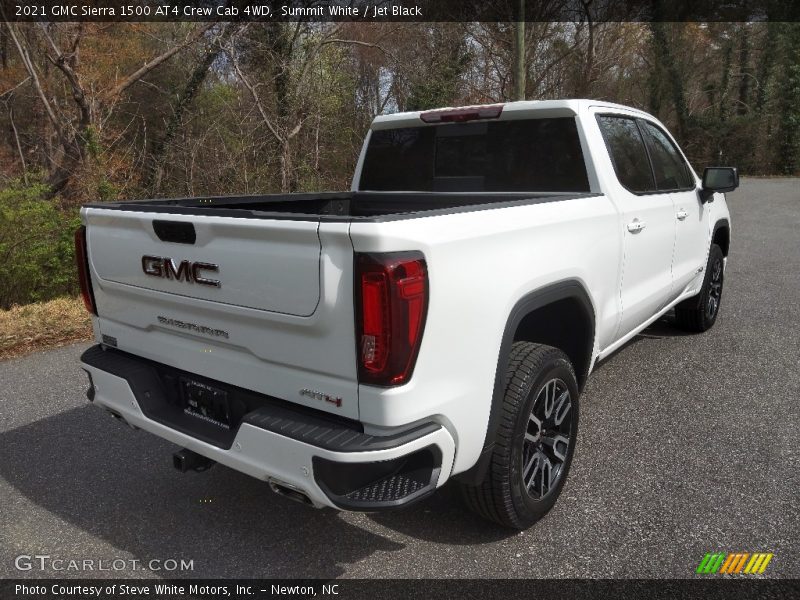 Summit White / Jet Black 2021 GMC Sierra 1500 AT4 Crew Cab 4WD