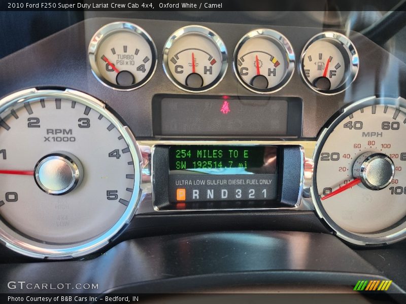 Oxford White / Camel 2010 Ford F250 Super Duty Lariat Crew Cab 4x4