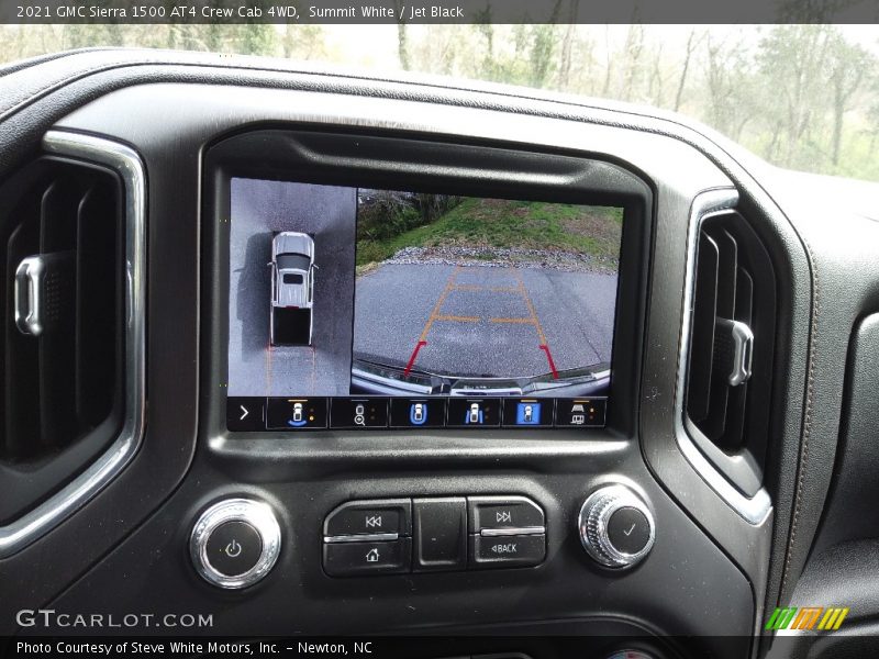 Summit White / Jet Black 2021 GMC Sierra 1500 AT4 Crew Cab 4WD