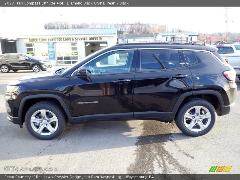 Diamond Black Crystal Pearl / Black 2023 Jeep Compass Latitude 4x4