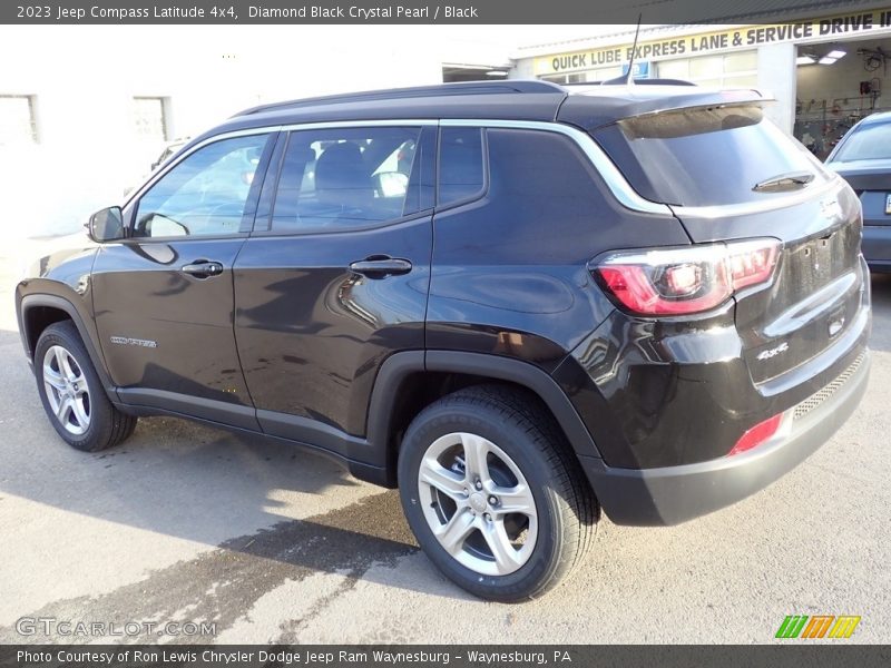 Diamond Black Crystal Pearl / Black 2023 Jeep Compass Latitude 4x4