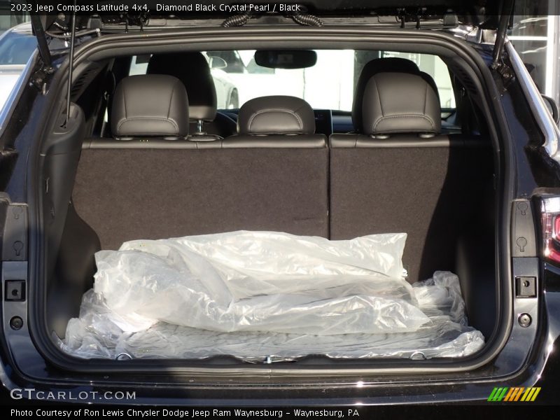 Diamond Black Crystal Pearl / Black 2023 Jeep Compass Latitude 4x4