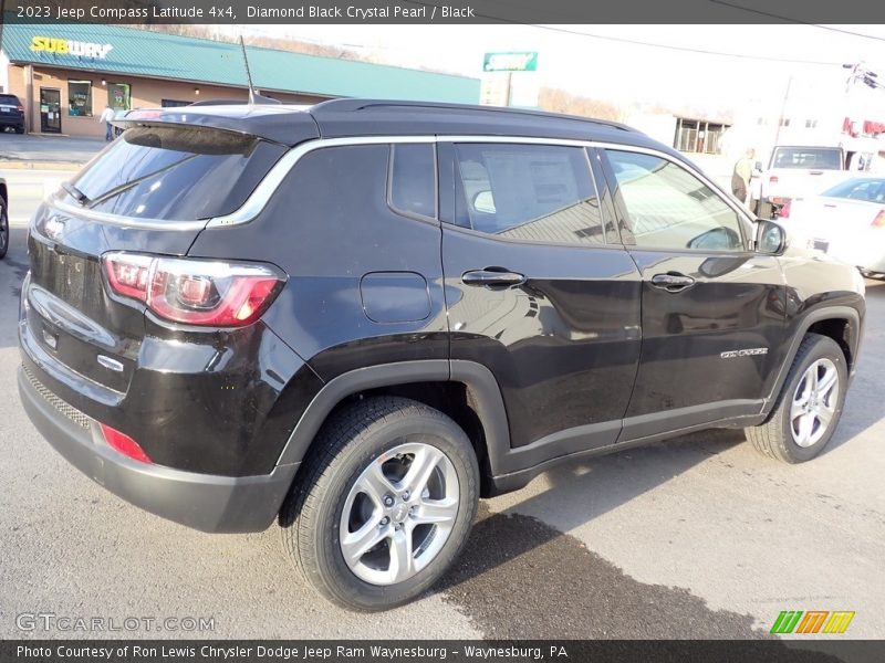 Diamond Black Crystal Pearl / Black 2023 Jeep Compass Latitude 4x4