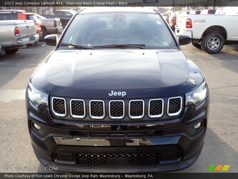 Diamond Black Crystal Pearl / Black 2023 Jeep Compass Latitude 4x4