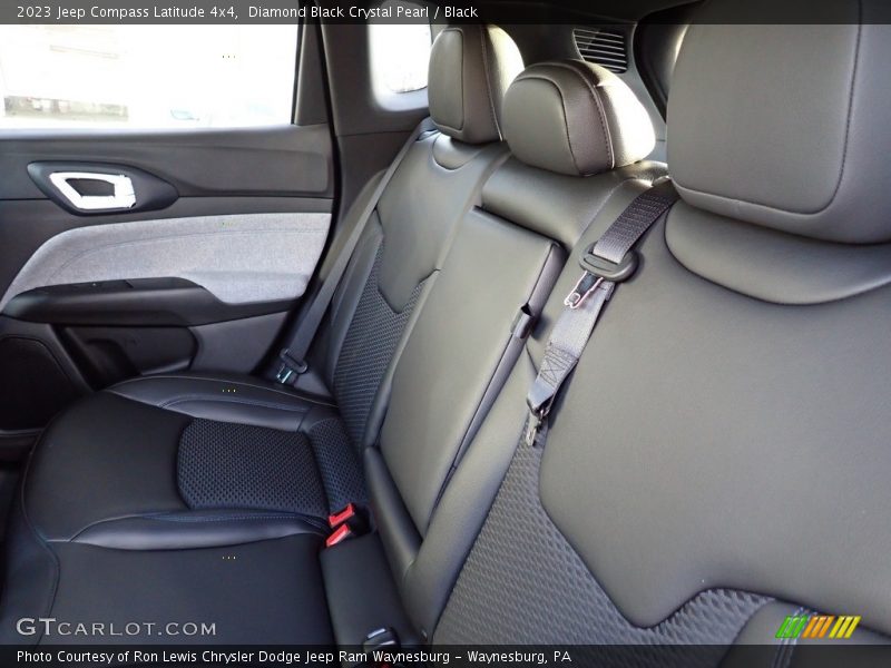 Diamond Black Crystal Pearl / Black 2023 Jeep Compass Latitude 4x4