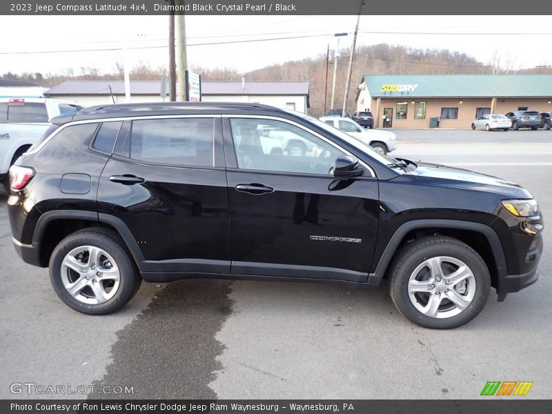 Diamond Black Crystal Pearl / Black 2023 Jeep Compass Latitude 4x4