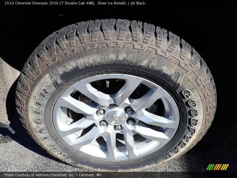 Silver Ice Metallic / Jet Black 2019 Chevrolet Silverado 1500 LT Double Cab 4WD