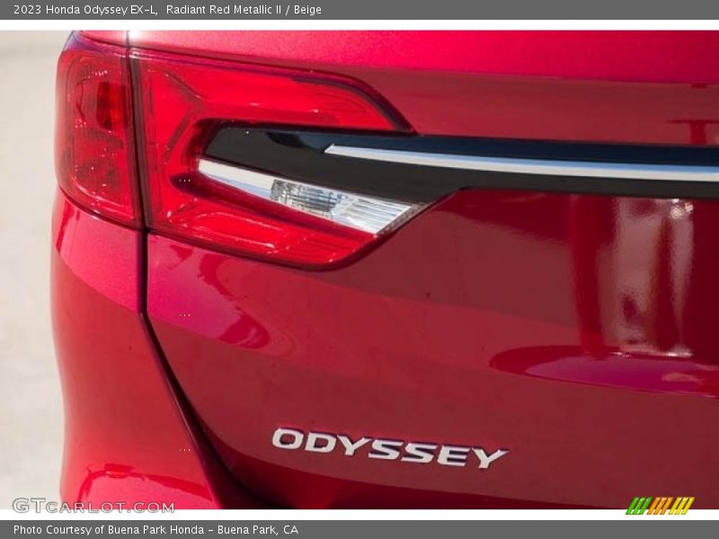 Radiant Red Metallic II / Beige 2023 Honda Odyssey EX-L