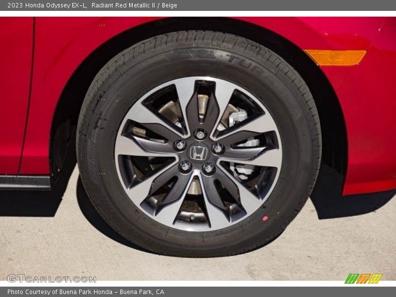 Radiant Red Metallic II / Beige 2023 Honda Odyssey EX-L