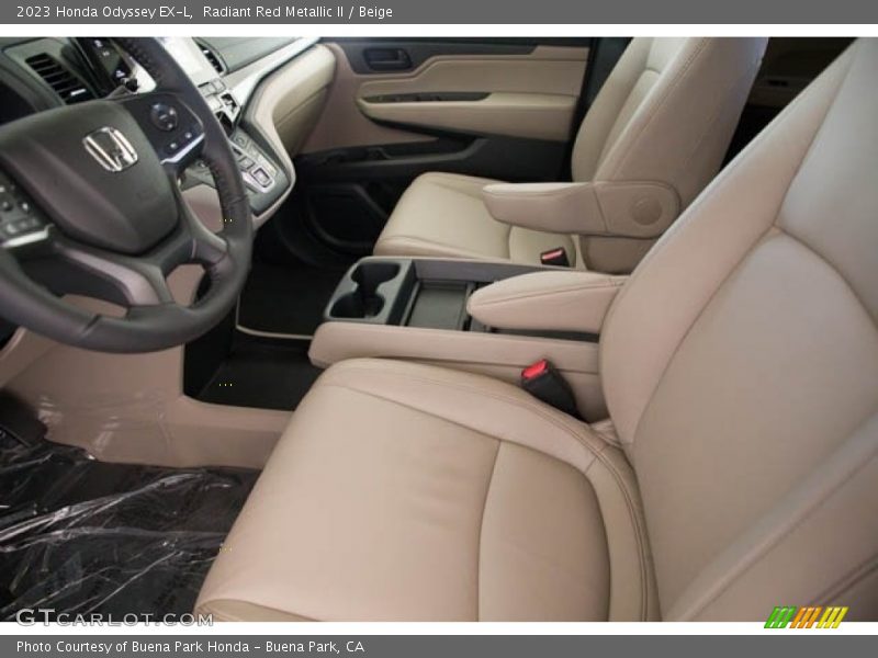 Radiant Red Metallic II / Beige 2023 Honda Odyssey EX-L