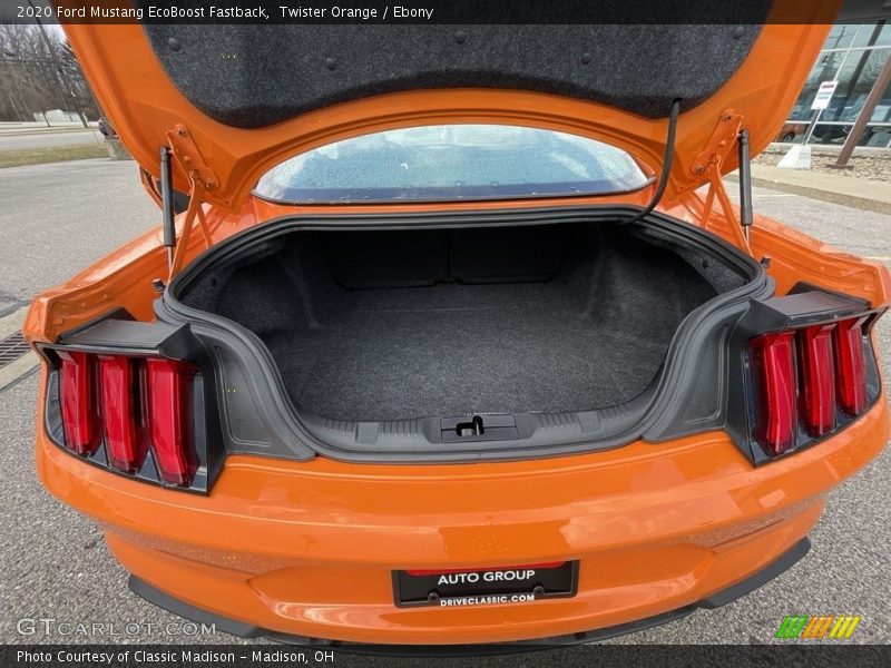  2020 Mustang EcoBoost Fastback Trunk