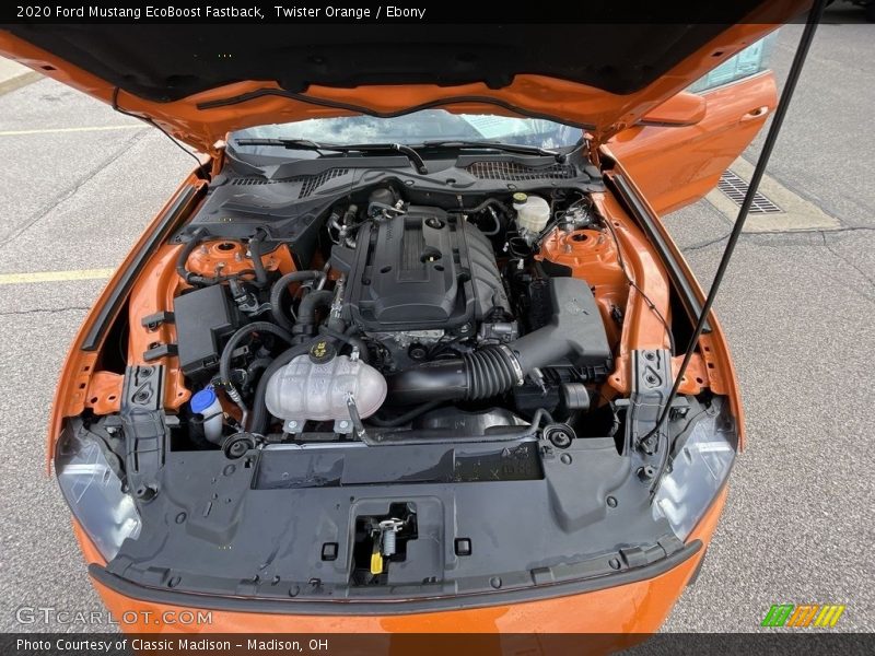  2020 Mustang EcoBoost Fastback Engine - 2.3 Liter Turbocharged DOHC 16-Valve EcoBoost 4 Cylinder