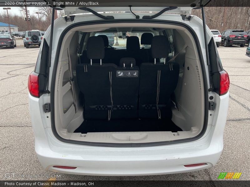  2020 Voyager L Trunk