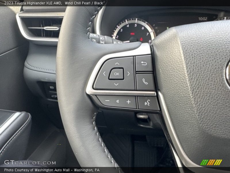 Wind Chill Pearl / Black 2023 Toyota Highlander XLE AWD