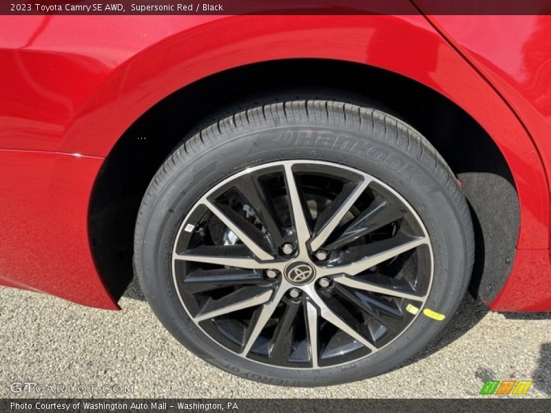 Supersonic Red / Black 2023 Toyota Camry SE AWD