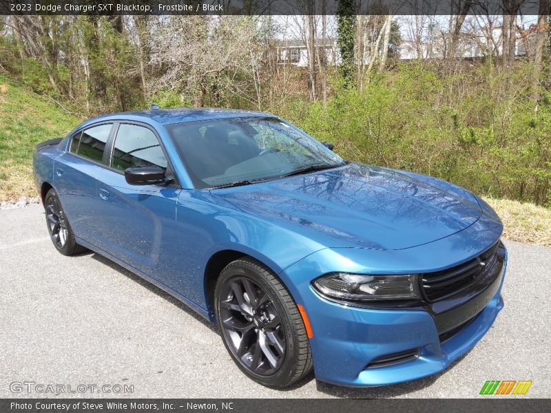 Front 3/4 View of 2023 Charger SXT Blacktop