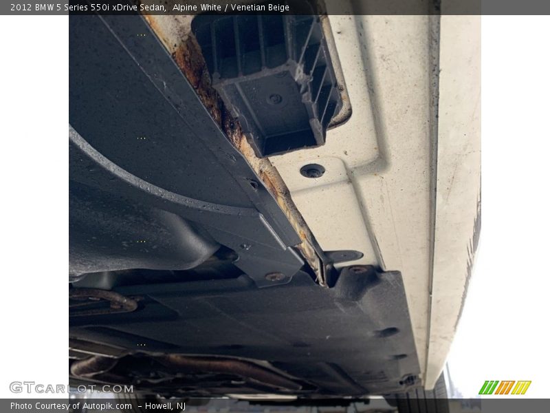 Alpine White / Venetian Beige 2012 BMW 5 Series 550i xDrive Sedan