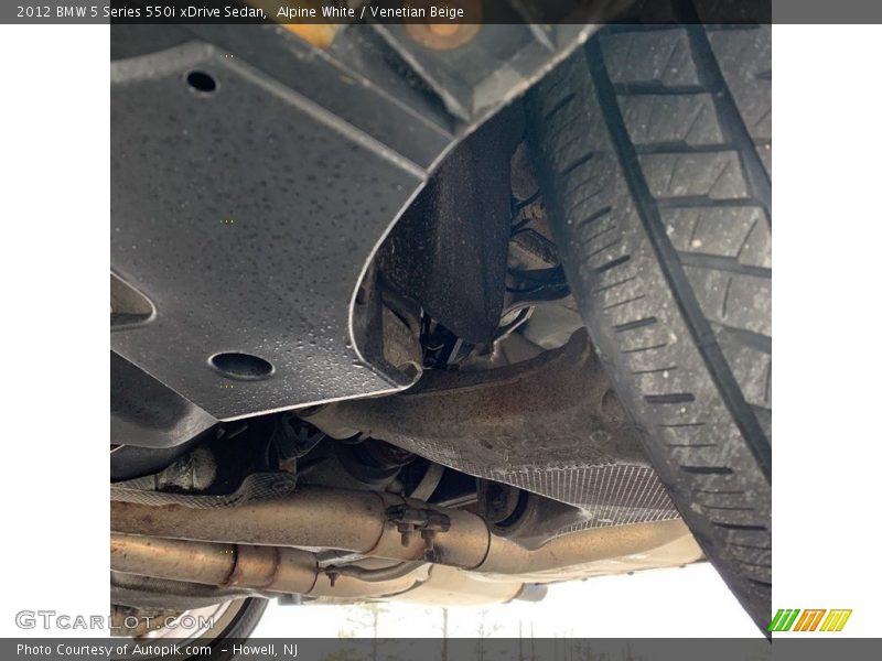 Alpine White / Venetian Beige 2012 BMW 5 Series 550i xDrive Sedan