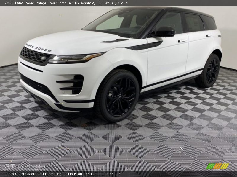 Fuji White / Cloud 2023 Land Rover Range Rover Evoque S R-Dynamic