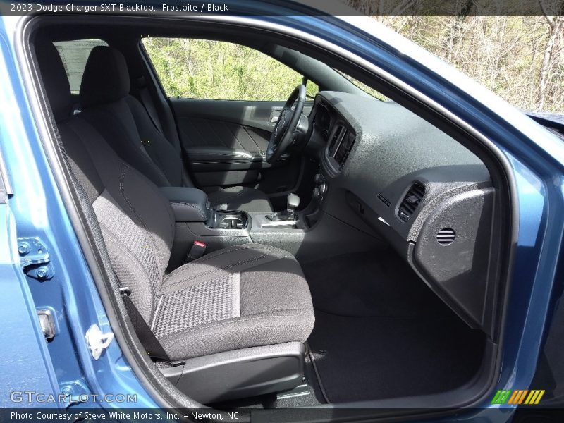 Frostbite / Black 2023 Dodge Charger SXT Blacktop