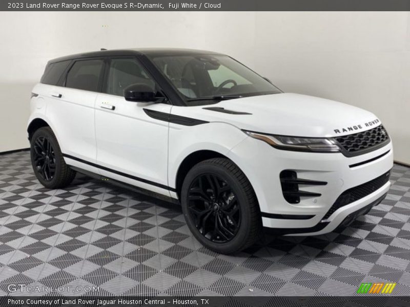 Fuji White / Cloud 2023 Land Rover Range Rover Evoque S R-Dynamic