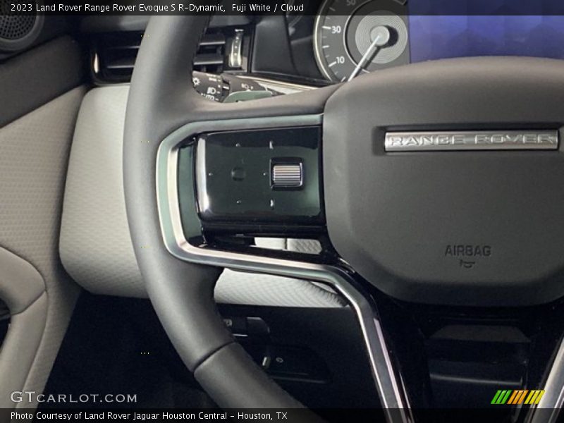 Fuji White / Cloud 2023 Land Rover Range Rover Evoque S R-Dynamic