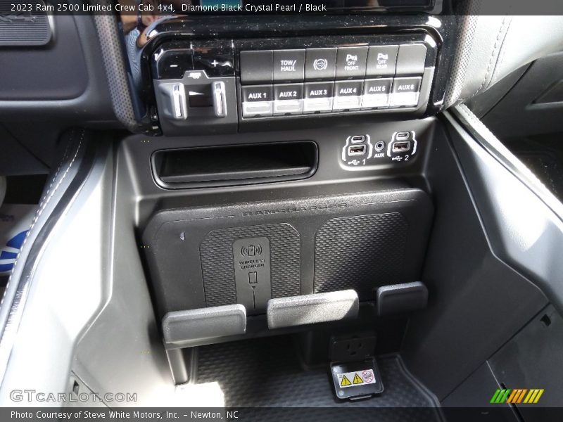 Diamond Black Crystal Pearl / Black 2023 Ram 2500 Limited Crew Cab 4x4