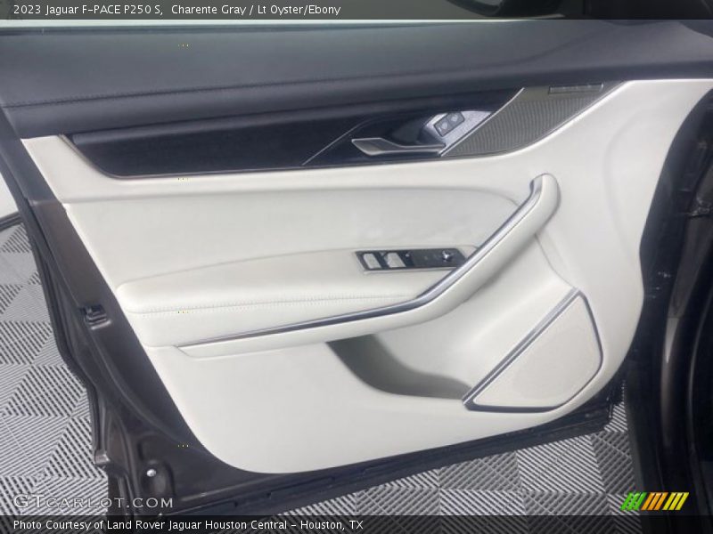 Charente Gray / Lt Oyster/Ebony 2023 Jaguar F-PACE P250 S