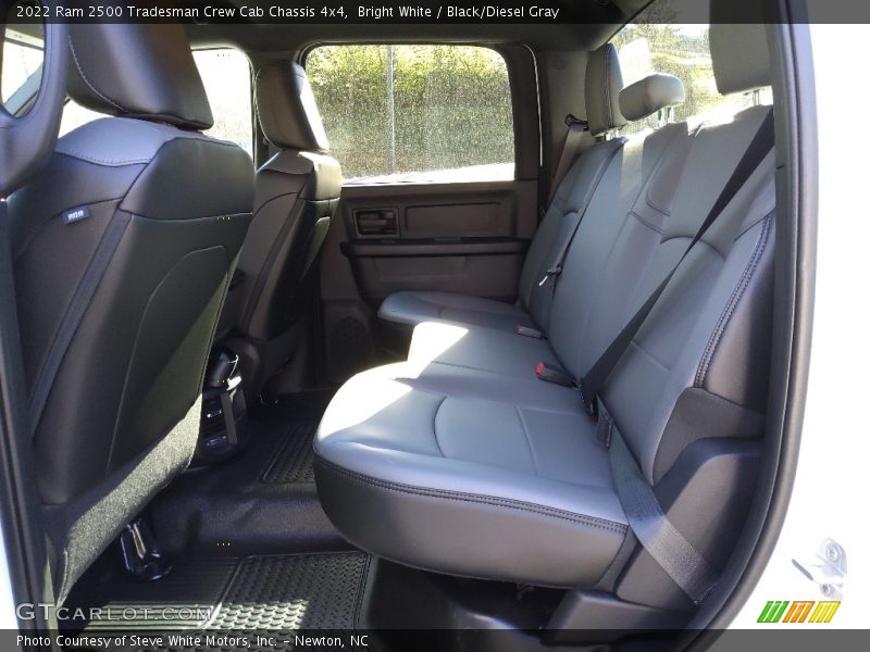 Bright White / Black/Diesel Gray 2022 Ram 2500 Tradesman Crew Cab Chassis 4x4
